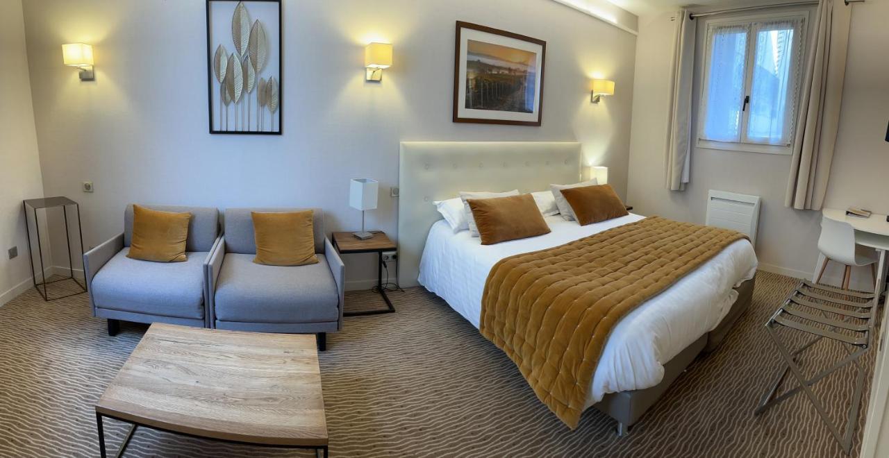 Logis Hotel Des Messageries 아르보아 외부 사진