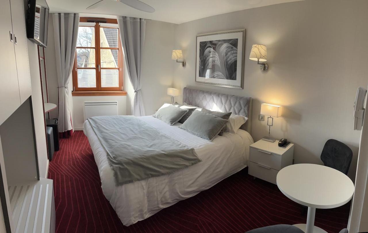 Logis Hotel Des Messageries 아르보아 외부 사진