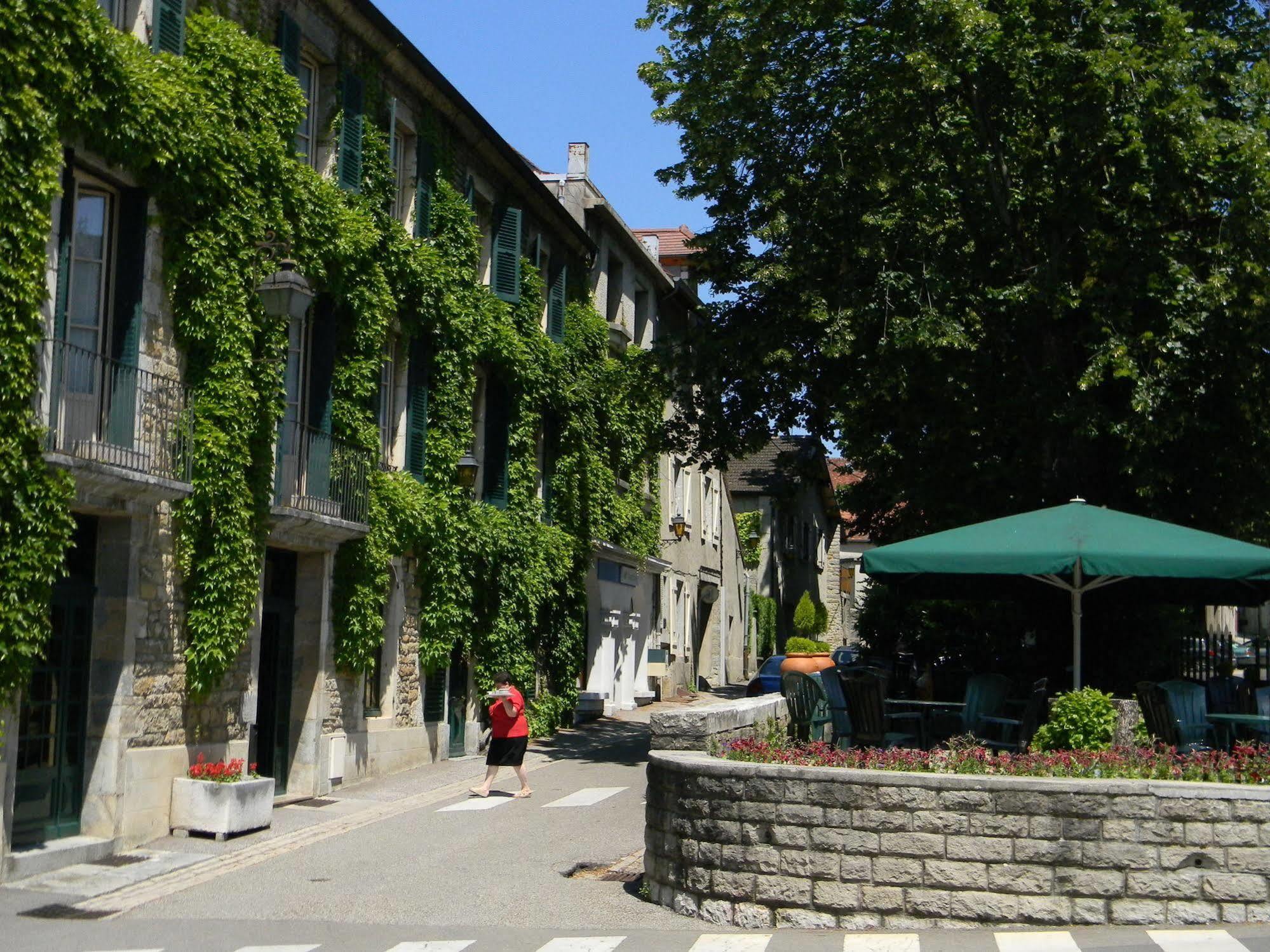 Logis Hotel Des Messageries 아르보아 외부 사진